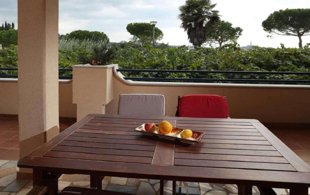 Linea Mare Apartment โรวีน ภายนอก รูปภาพ